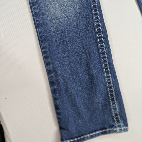 Sold - Picture 5 of 13